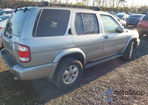 2001 Nissan Pathfinder Le from USA, damaged, VIN JN8DR09Y41W616674